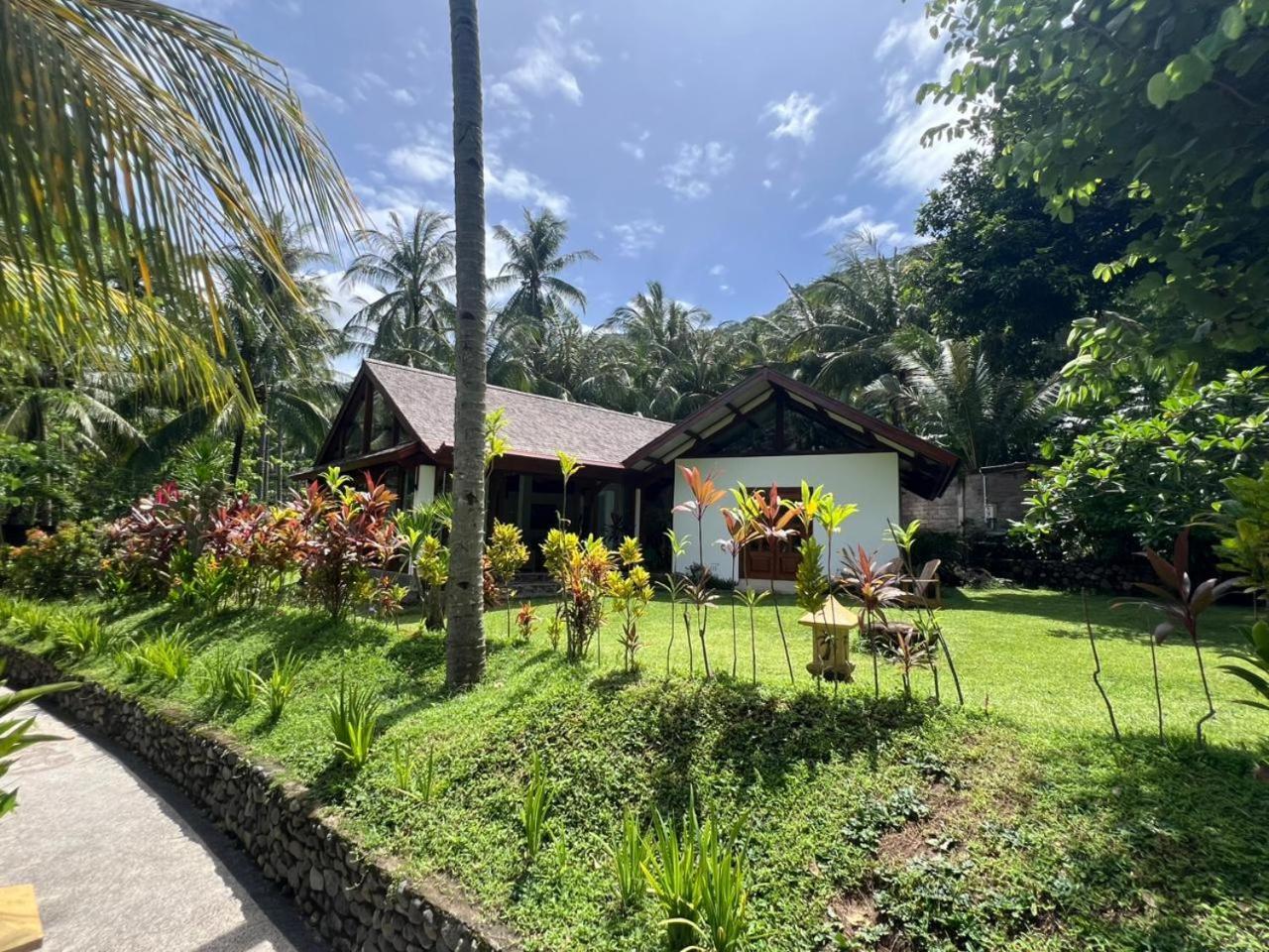 Lendang Luar Villa Senggigi Extérieur photo